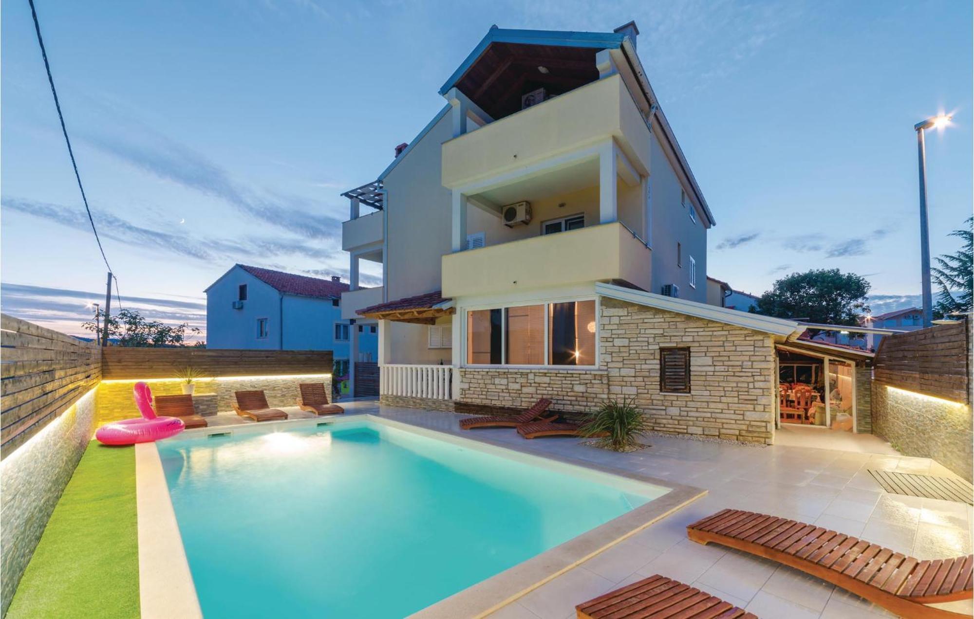 Pet Friendly Apartment In Biograd With Kitchen Biograd Na Moru Extérieur photo