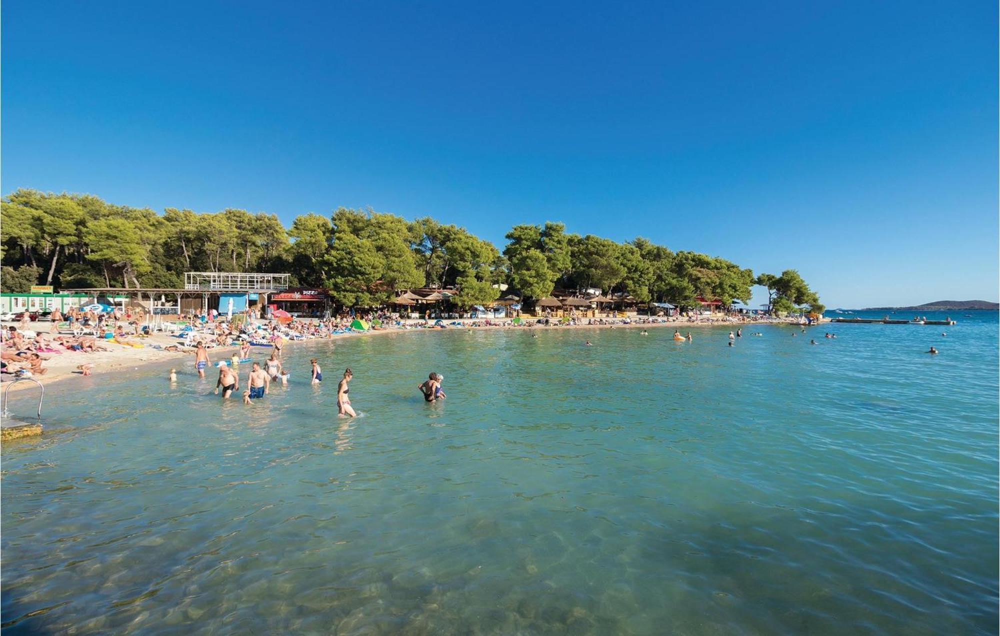 Pet Friendly Apartment In Biograd With Kitchen Biograd Na Moru Extérieur photo